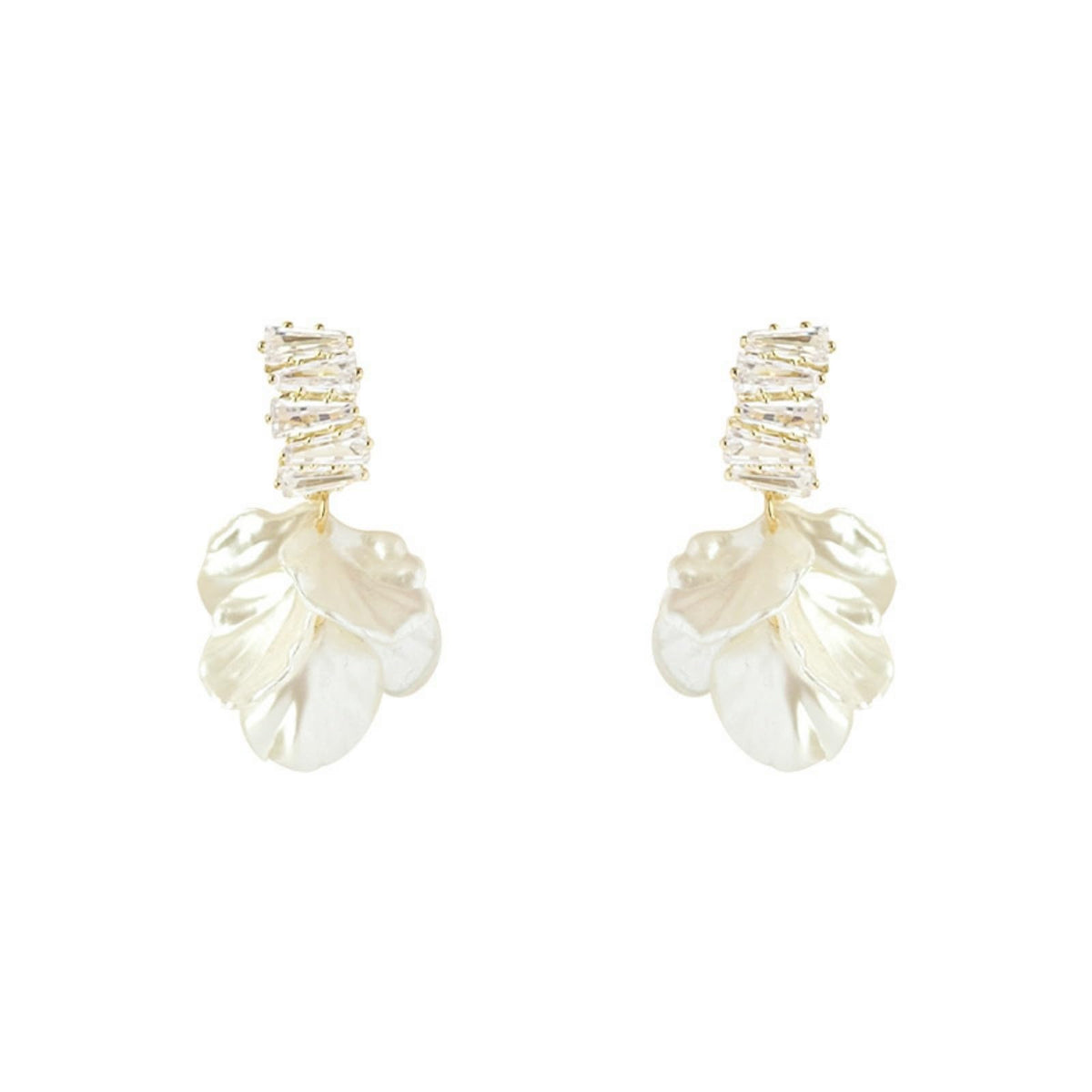 Shell Tassel Earrings for Women Gold Plated Boho White Seashell Flower Floral Sparkly Rhinestone Cubic Zirconia Ocean Dangle Drop Earrings for Wedding Bridal Summer Vacation Fashion Jewelry
