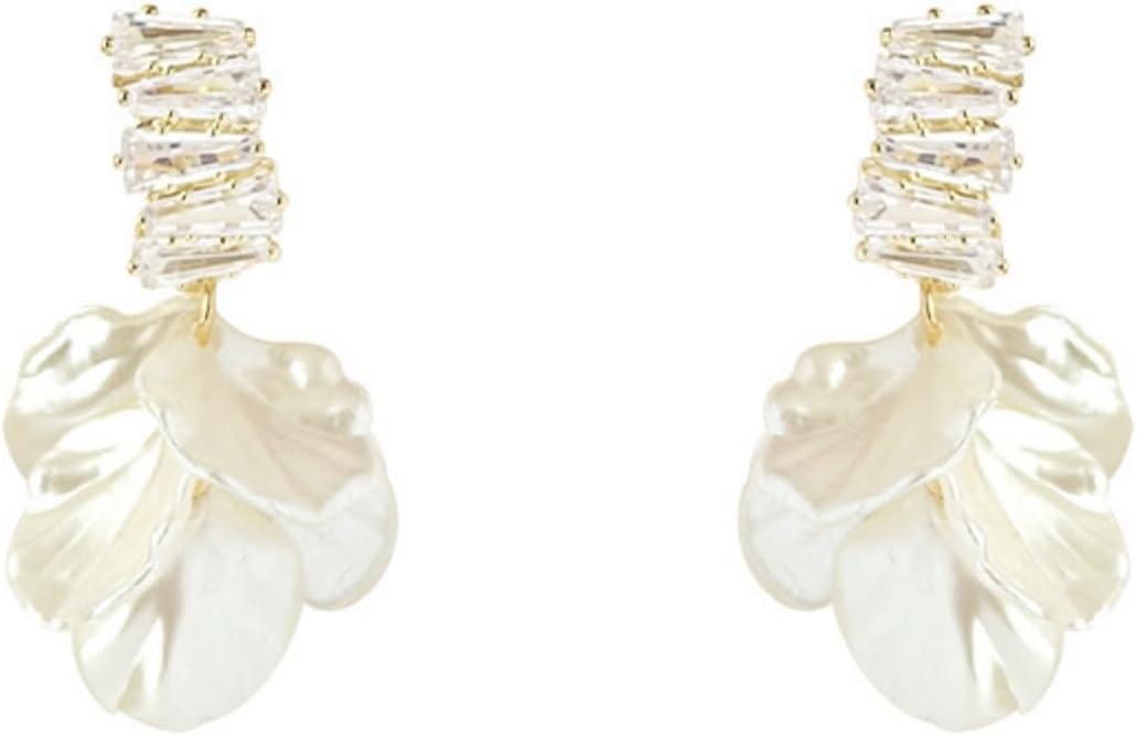 Shell Tassel Earrings for Women Gold Plated Boho White Seashell Flower Floral Sparkly Rhinestone Cubic Zirconia Ocean Dangle Drop Earrings for Wedding Bridal Summer Vacation Fashion Jewelry