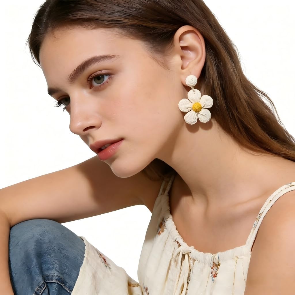 Rattan Earrings for Women Statement Boho Raffia Straw Wrapped Flower Drop Dangle Earrings Summer Tropical Beach Jewelry
