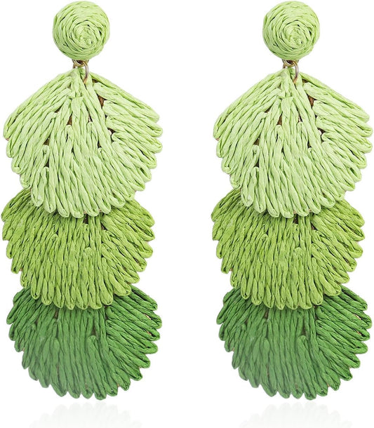 Raffia Rattan Shell Shaped Dangle Drop Earrings for Women Handmade Bohemian Boho Statement Earrings Straw Wrapped Summer Tropical Beach Vacation Jewelry