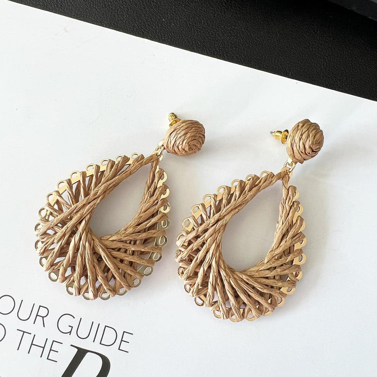 Boho Rattan Drop Earrings Women Raffia Teardrop Earrings Dangle Handmade Hot Pink Summer Earrings Jewelry