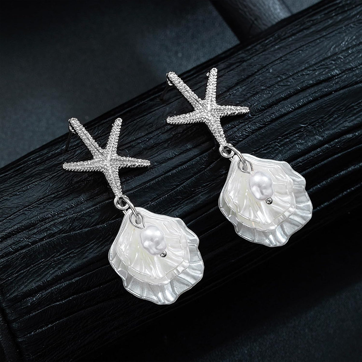 Gold Starfish Earrings Beach Jewelry Pearl Seashell Drop Earrings for Women Boho Summer Ocean Beachy Trendy Vacation Accessories