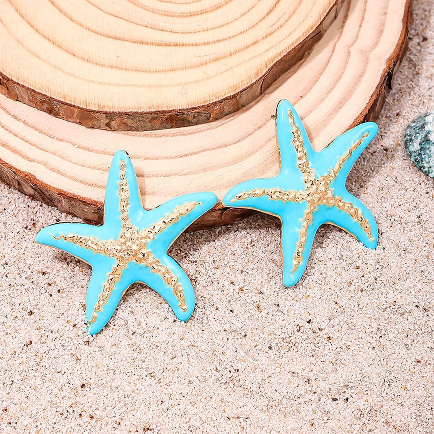 Gold Starfish Earrings for Women Pearl Accent Dangle Drop Earrings Statement Beach Jewelry Coastal Ocean Inspired Earrings for Summer Vacation Tropical Party Cruise and Resort Outfits