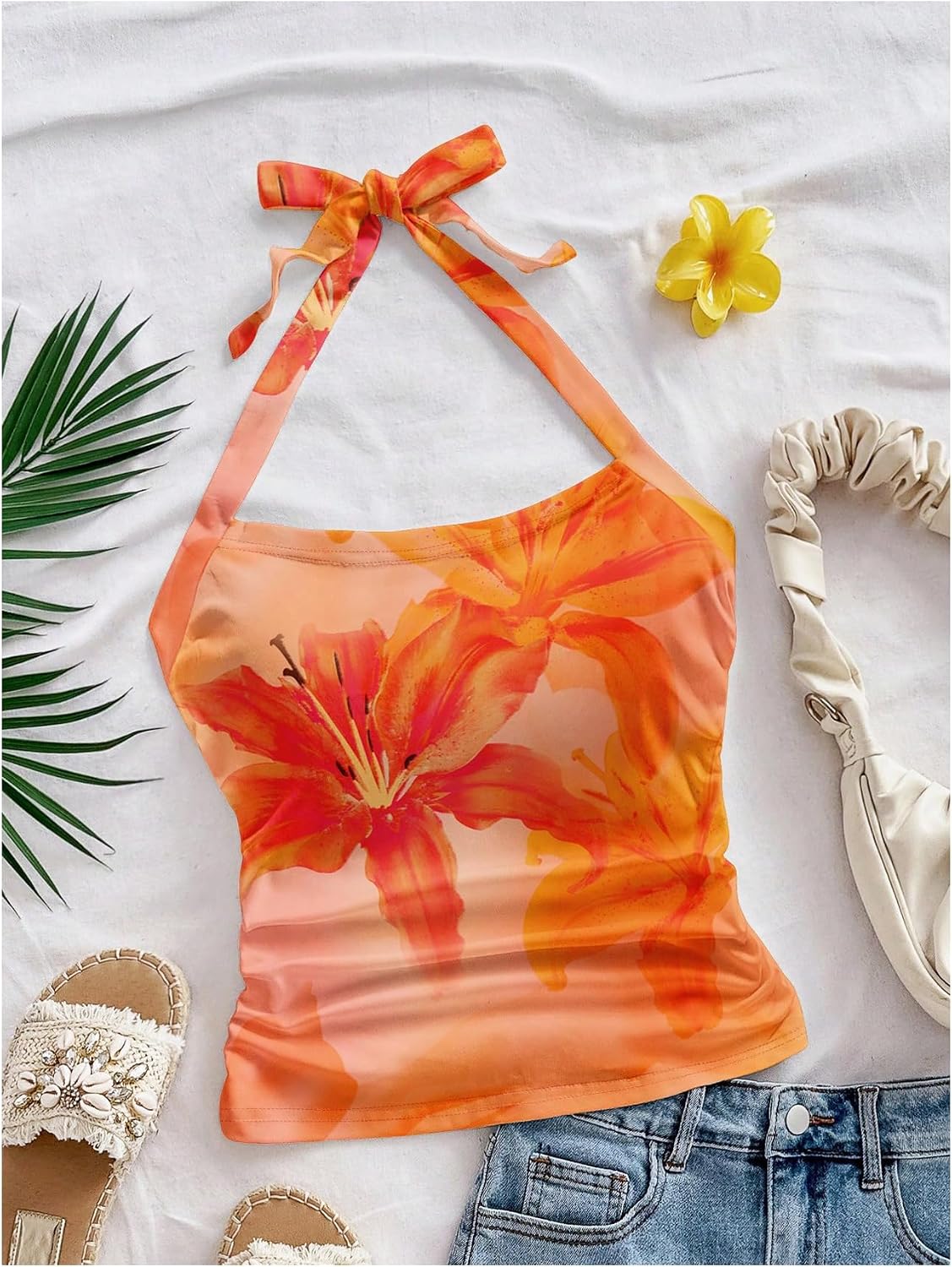 WDIRARA Women's Floral Tie Backless Ruched Halter Tops Sleeveless Beach Vacation Crop Top